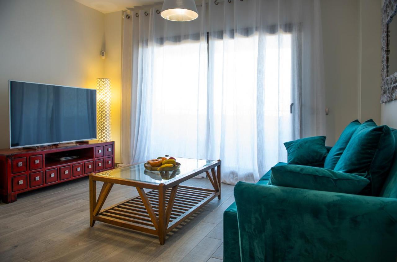 Green View Luxury Apartment: Beachfront Golf Retreat Caleta De Fuste Exterior photo